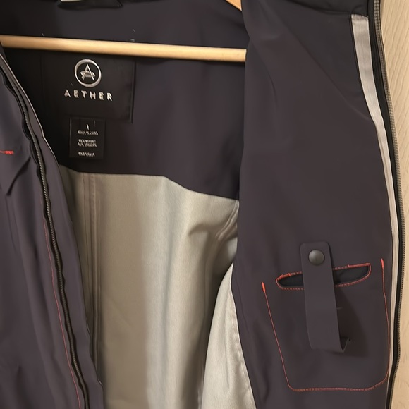 Aether Canada men’s black tech hooded jacket size 1/small - Picture 8 of 11